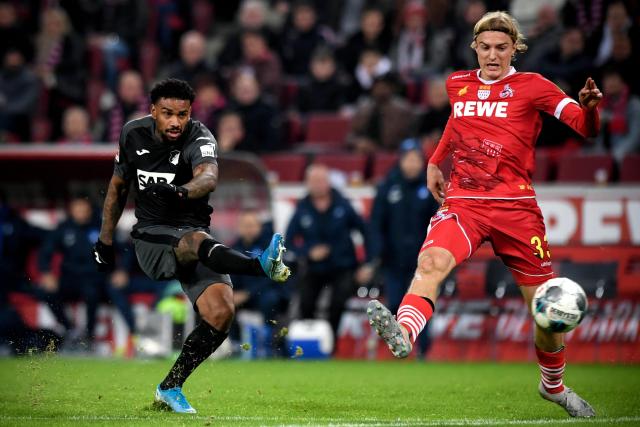 主场不敌南京 吉林男篮遭遇两连败季后赛前景堪忧主场不敌南京 吉林男篮遭遇两连败季后赛前景堪忧